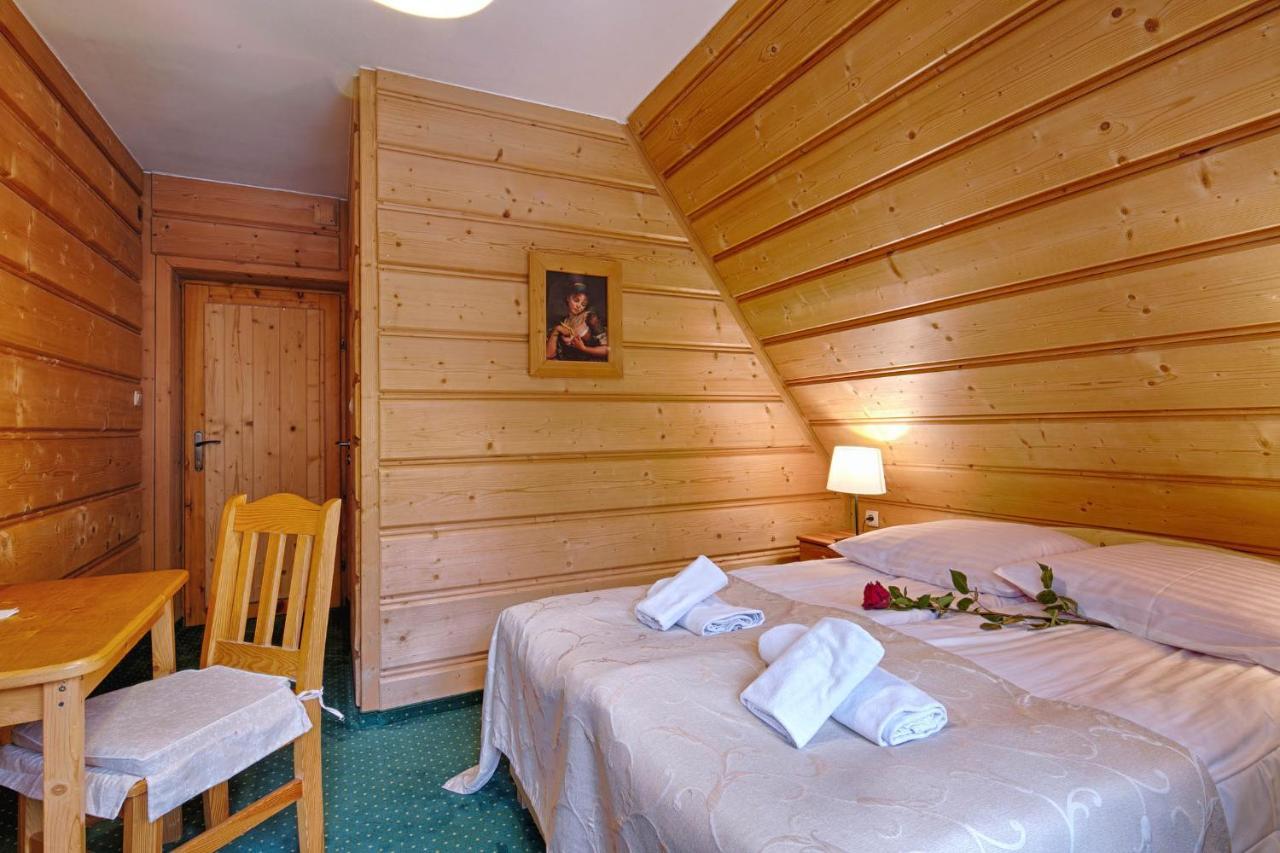 Goralski Gosciniec & Spa Poronin Esterno foto